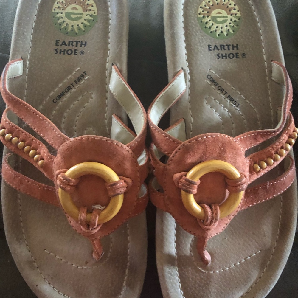 Earth shoe thong flip flop size 7
